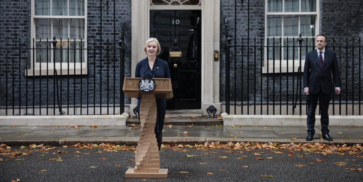 london, england   october 20 prime minister liz truss, with her husband hugh o'leary stood to the side, delivers her resignation speech at downing street on october 20, 2022 in london, england liz truss has been the uk prime minister for just 44 days and has had a tumultuous time in office her mini budget saw the gbp fall to its lowest ever level against the dollar, increasing mortgage interest rates and deepening the cost of living crisis she responded by sacking her chancellor kwasi kwarteng, whose replacement announced a near total reversal of the previous policies yesterday saw the departure of home secretary suella braverman and a chaotic vote in the house of commons chamber photo by rob pinneygetty images