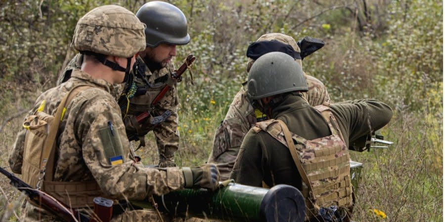 Ukrainian army completing encirclement of Russian troops in Lyman