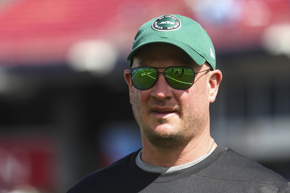 NASHVILLE, TN – SEPTEMBER 15: New York Jets offensive coordinator Nathaniel Hackett looks on before an NFL football game against the Tennessee Titans at Nissan Stadium on September 15, 2024 in Nashville, TN. (Photo by Perry Knotts/Getty Images)