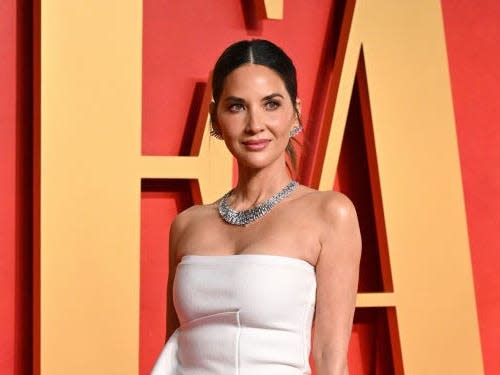 Olivia Munn attends the 2024 Vanity Fair Oscar Party hosted by Radhika Jones at Wallis Annenberg Center for the Performing Arts on March 10, 2024 in Beverly Hills, California.