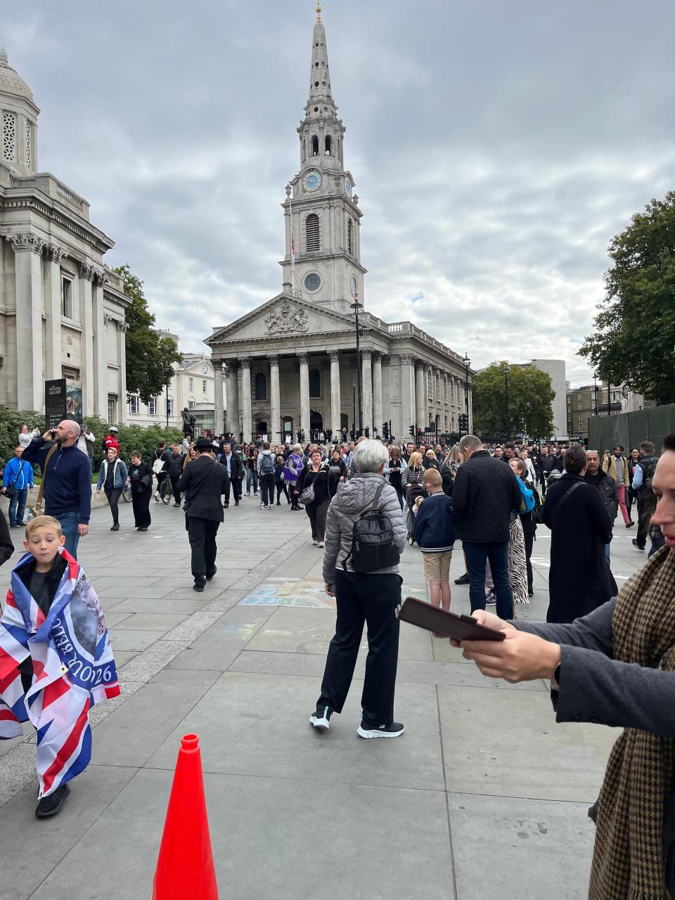 Artists were chalking tributes to the Queen