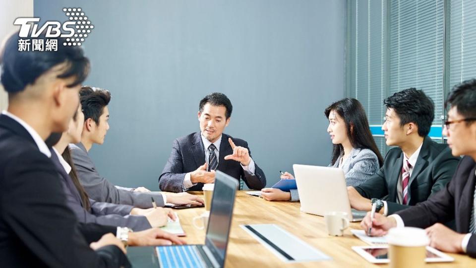 雙魚座人際交流廣，有望吸引財務機會。（示意圖，非當事人／shutterstock達志影像）