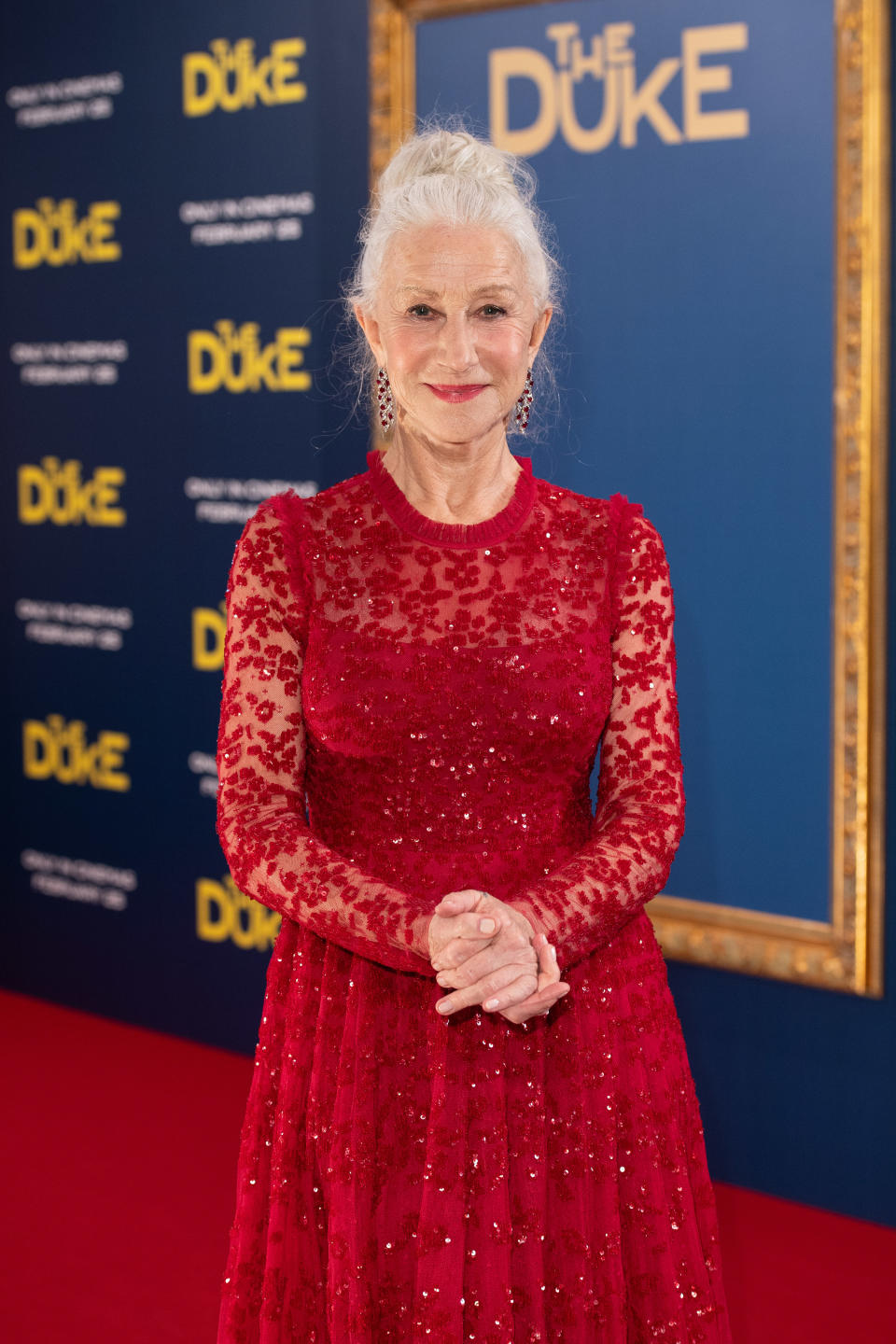 Helen Mirren walks the red carpet of the premiere of "The Duke" in February 2022