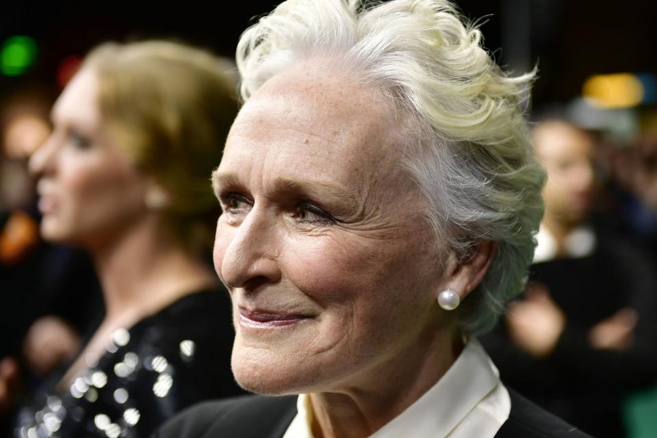 Glenn Close begeisterte stets in starken Frauenrollen. Auch im Privatleben bewies sie Stärke: Nachdem sie durch ihren Vater mit sieben Jahren der "Moralischen Aufrüstung" beitreten musste, verbrachte sie ihre Kindheit und Jugend unter einer Führung, "die grundsätzlich diktiert, wie man leben soll, was man sagen soll und wie man sich fühlen soll". Mit 22 Jahren schaffte sie es, sich von der Sekte zu lösen. (Bild: Alexander Koerner/Getty Images)