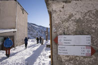 <p>Sì, solo se si trovano nelle fasce bianca, gialla e arancione (anche fuori Regione). No, se la seconda casa si trova in fascia arancione scuro e rossa, a meno di urgenti e necessari motivi. (Photo by Stefano Guidi/Getty Images)</p> 