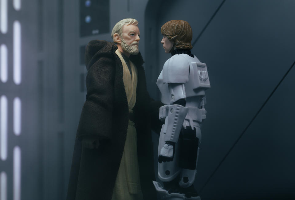 Obi-Wan Kenobi and Luke Skywalker (Photo: Hasbro/@heywoodpop aka Matt Heywood)