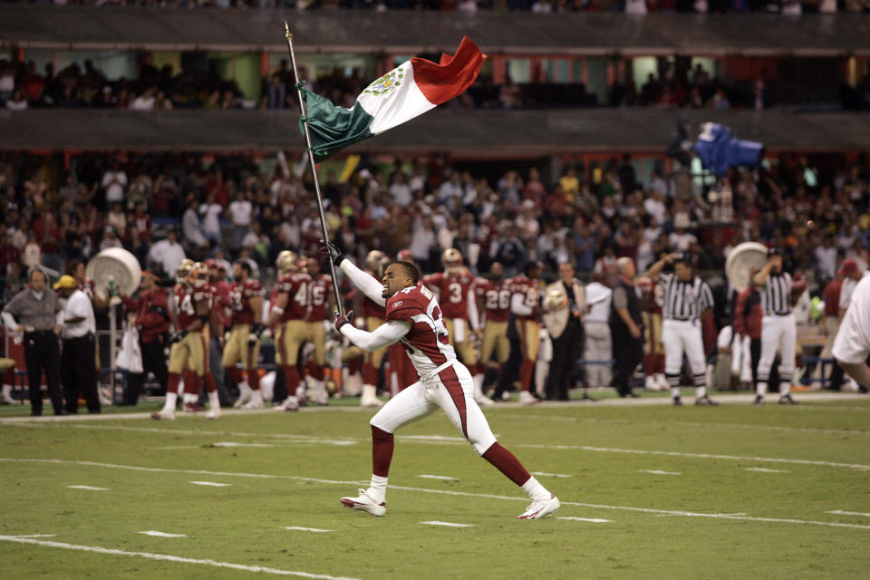 Mexico City hosted Robert Griffith and the Arizona Cardinals in the NFL's first-ever international game back in 2005. (Photo by Mike Ehrmann/Getty Images)