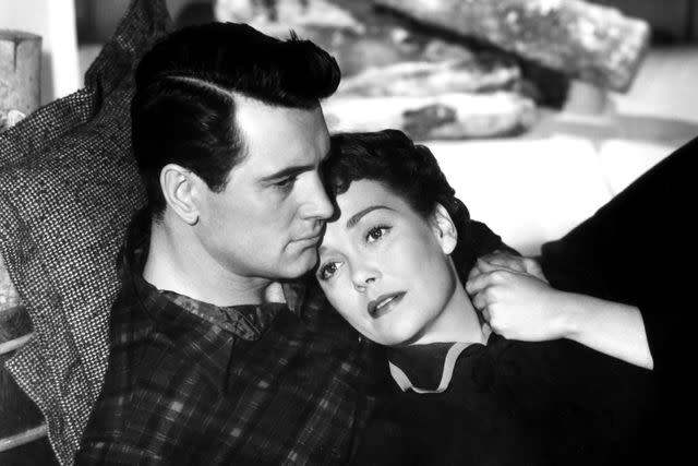 Everett Collection Rock Hudson and Jane Wyman in 'All That Heaven Allows'