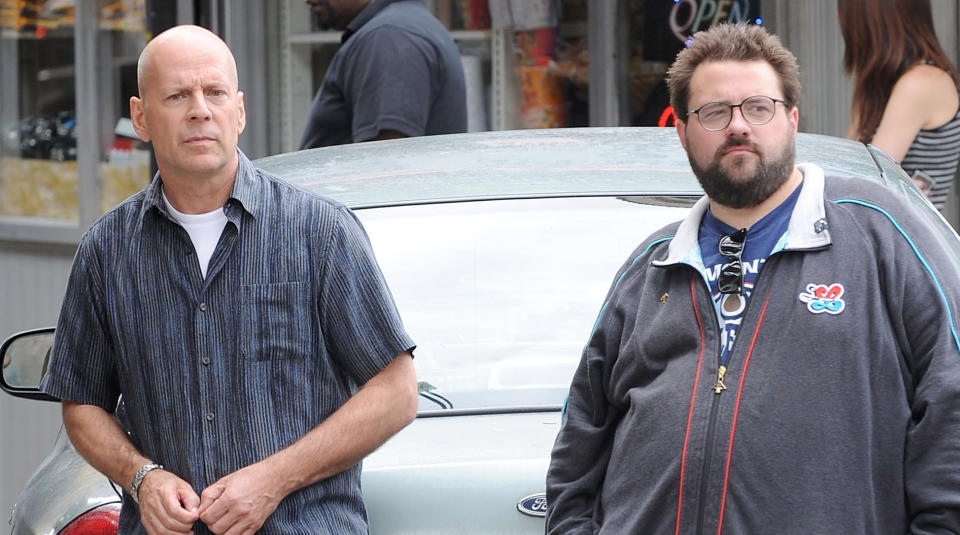 NEW YORK - JULY 24: Actor Bruce Willis and director Kevin Smith on location for 