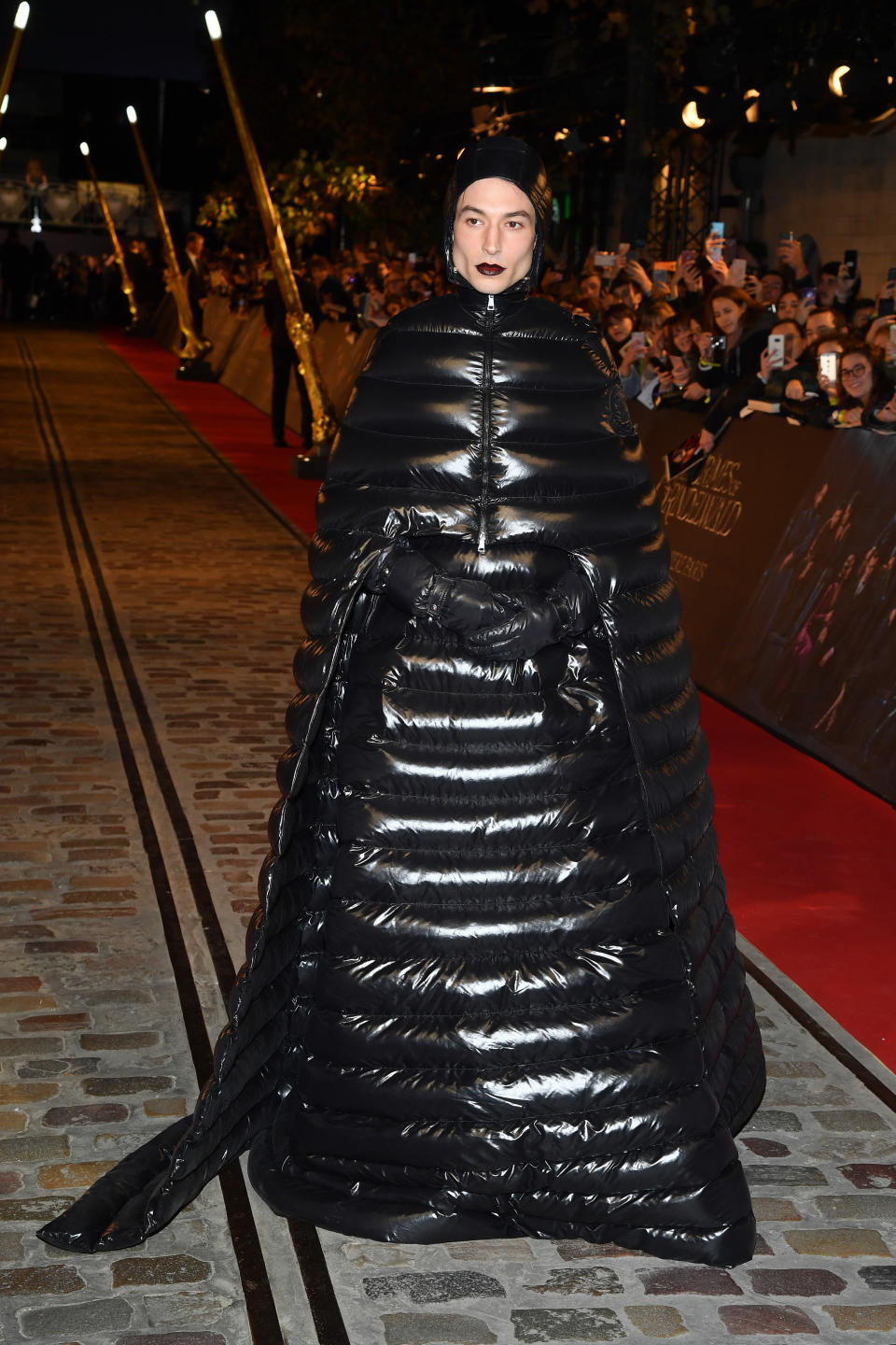 Ezra Miller bei der Premiere von “Phantastische Tiere” am 8. November 2018 in Paris