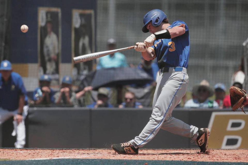 Fort Mill’s Zach Jennings 3 hits the ball in the Class 5A South Carolina baseball state championship on Saturday, May 28, 2022.