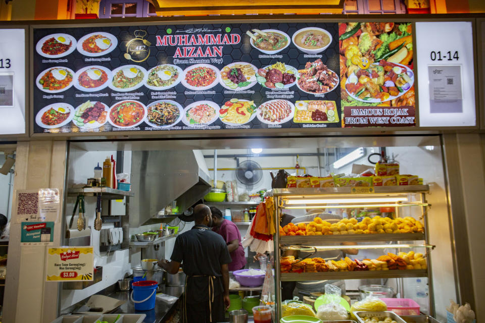 Jurong West Hawker Centre - Mohammad Aizan stallfront