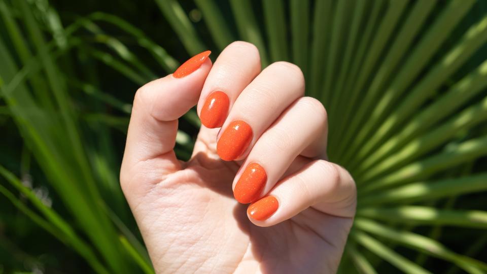 Orange nails