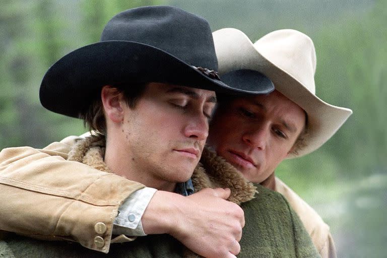 Jack Gyllenhaal y Heath Ledger en Secreto en la montaña