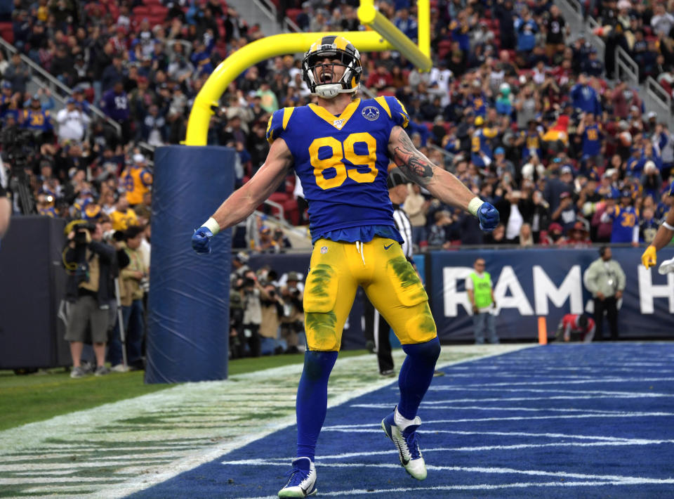 Los Angeles Rams tight end Tyler Higbee (89) celebrates after scoring  on a 4-yard touchdown 