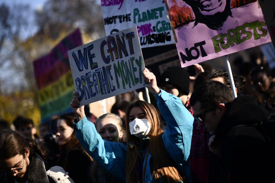 Le manifestazioni per il clima a Roma e Torino, 29 novembre 2019. Foto: LaPresse