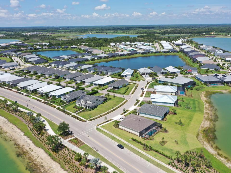 A bird's eye view of the town.