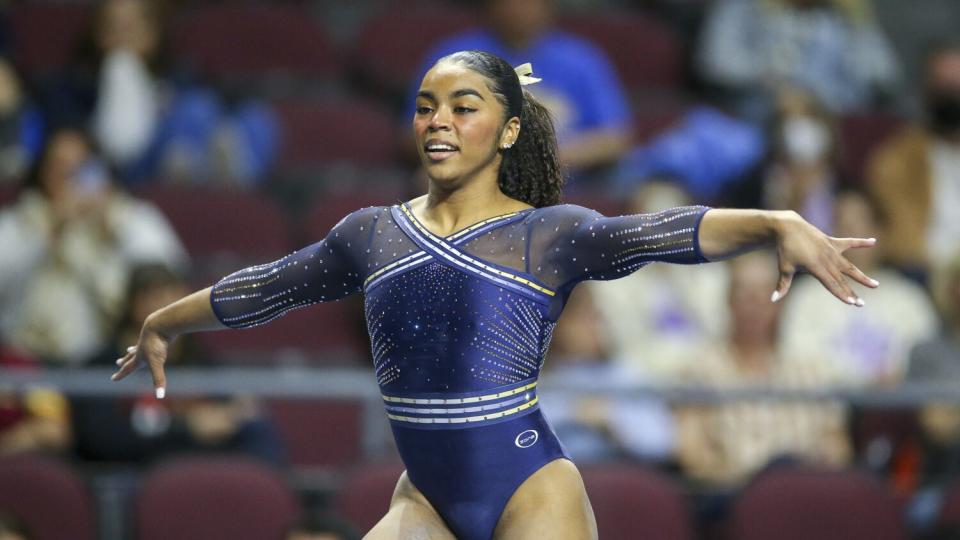 California's eMjae Frazier competes on the floor exercise Jan. 7 in Las Vegas.