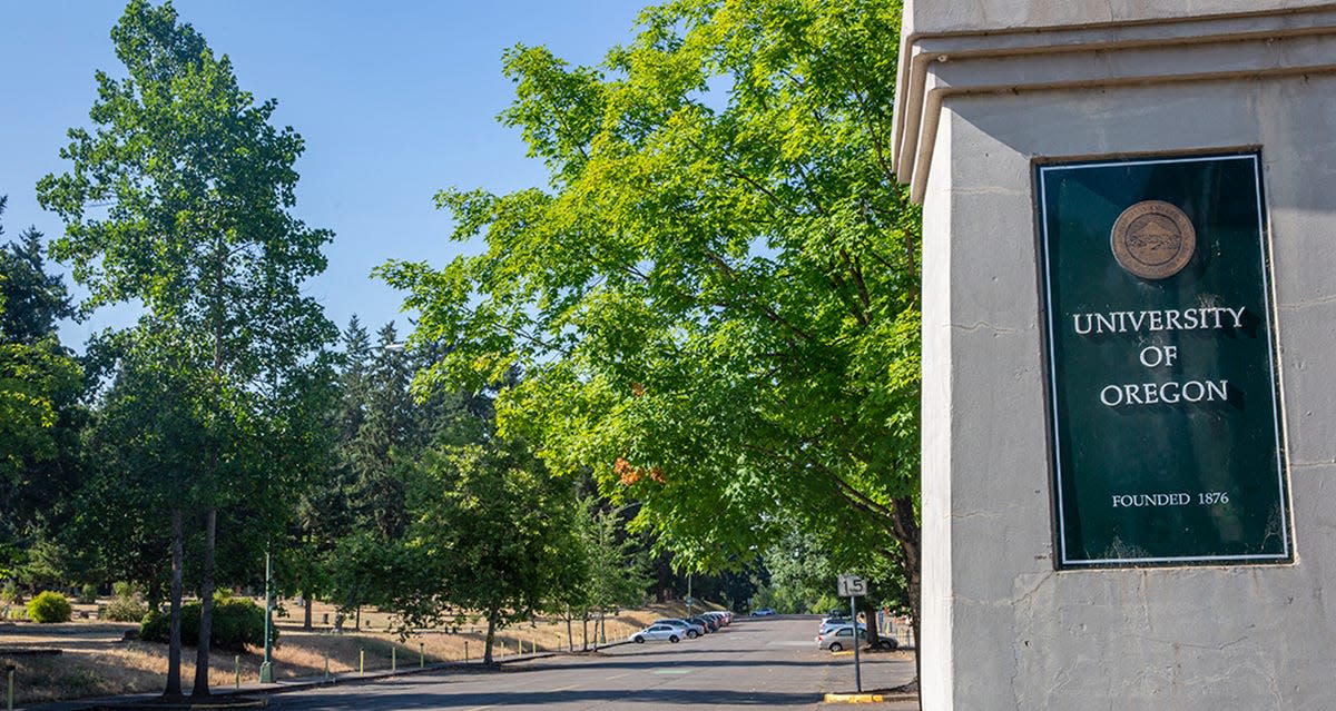 An entrance to the University of Oregon, with Pioneer cemetery on the left.