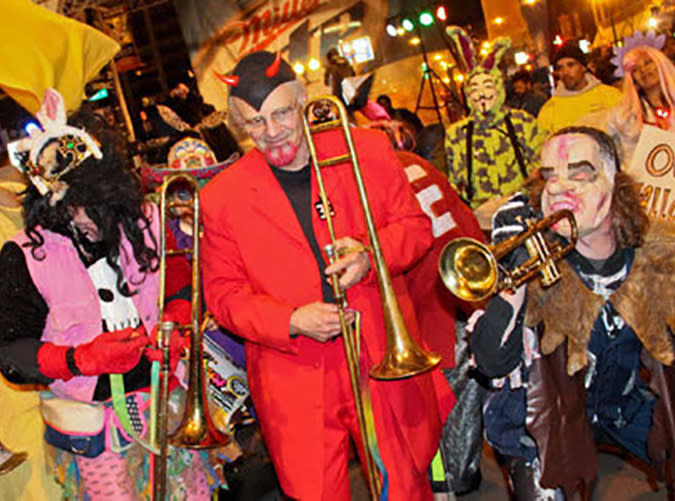 Illinois: Halloween on Halsted, Chicago