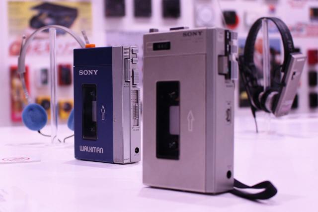 El Walkman de Sony cumple 40 años, repasamos los teléfonos más míticos