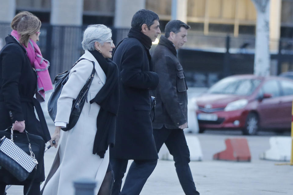 Former Catalan police chief Josep Lluis Trapero, centre, arrives at the National Court on the outskirts of Madrid, Spain, Monday, Jan. 20, 2020. A trial starts Monday against former Catalan regional police chief and other officials for their role in the 2017 independence attempt. (AP Photo/Paul White)