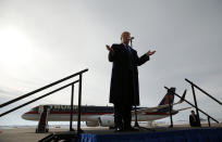 <p>Trump speaks at a campaign event at Dubuque Regional Airport, Jan. 30, 2016, in Dubuque, Iowa. <i>(Photo: Paul Sancya/AP)</i> </p>