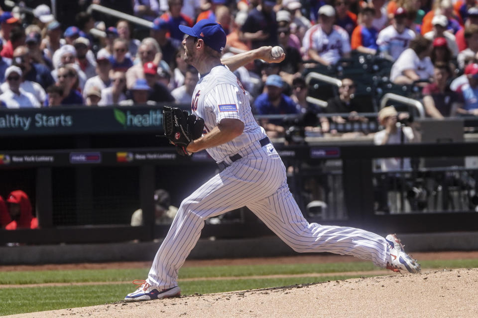 New York Mets' Max Scherzer pitches during the first inning of a baseball game against the Philadelphia Phillies, Thursday, June 1, 2023, in New York. (AP Photo/Bebeto Matthews)