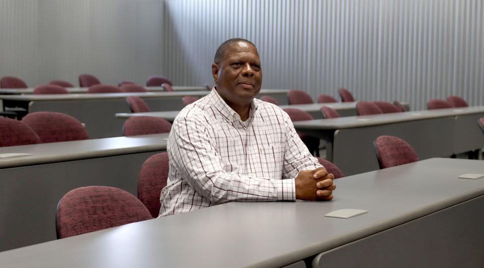 Kevin Robinson, a lecturer at Arizona State University and former assistant police chief of the Phoenix Police Department, says police should do more background checks to find the right fit when hiring. (Photo by Kate Heston/News21)