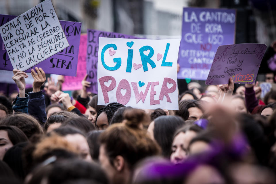 8-M: las mujeres hacen historia en España con su primera huelga feminista