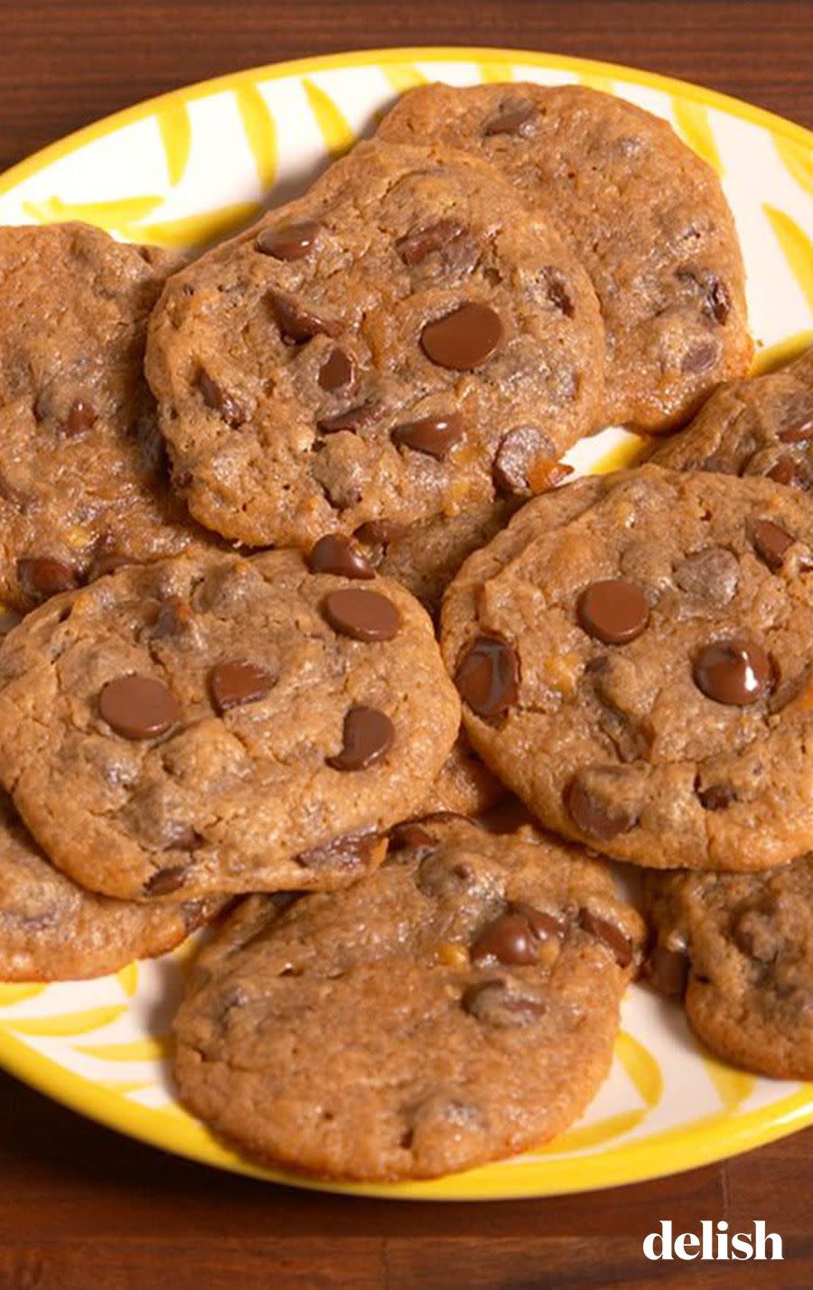 gluten free banana chocolate chip cookies delish com