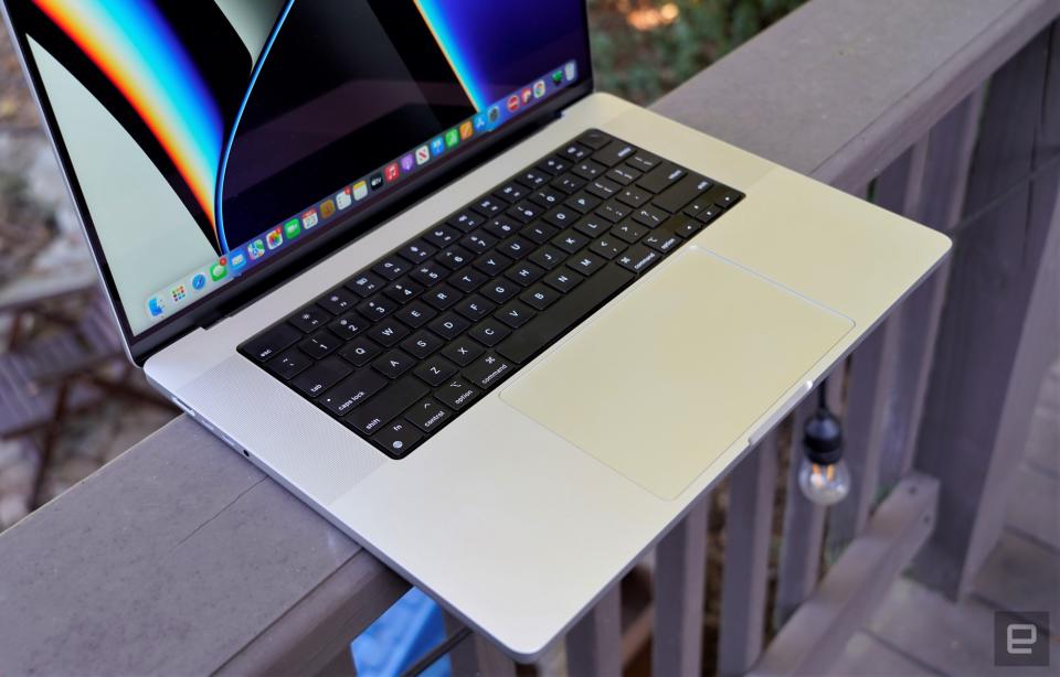 Apple MacBook Pro M1 Max