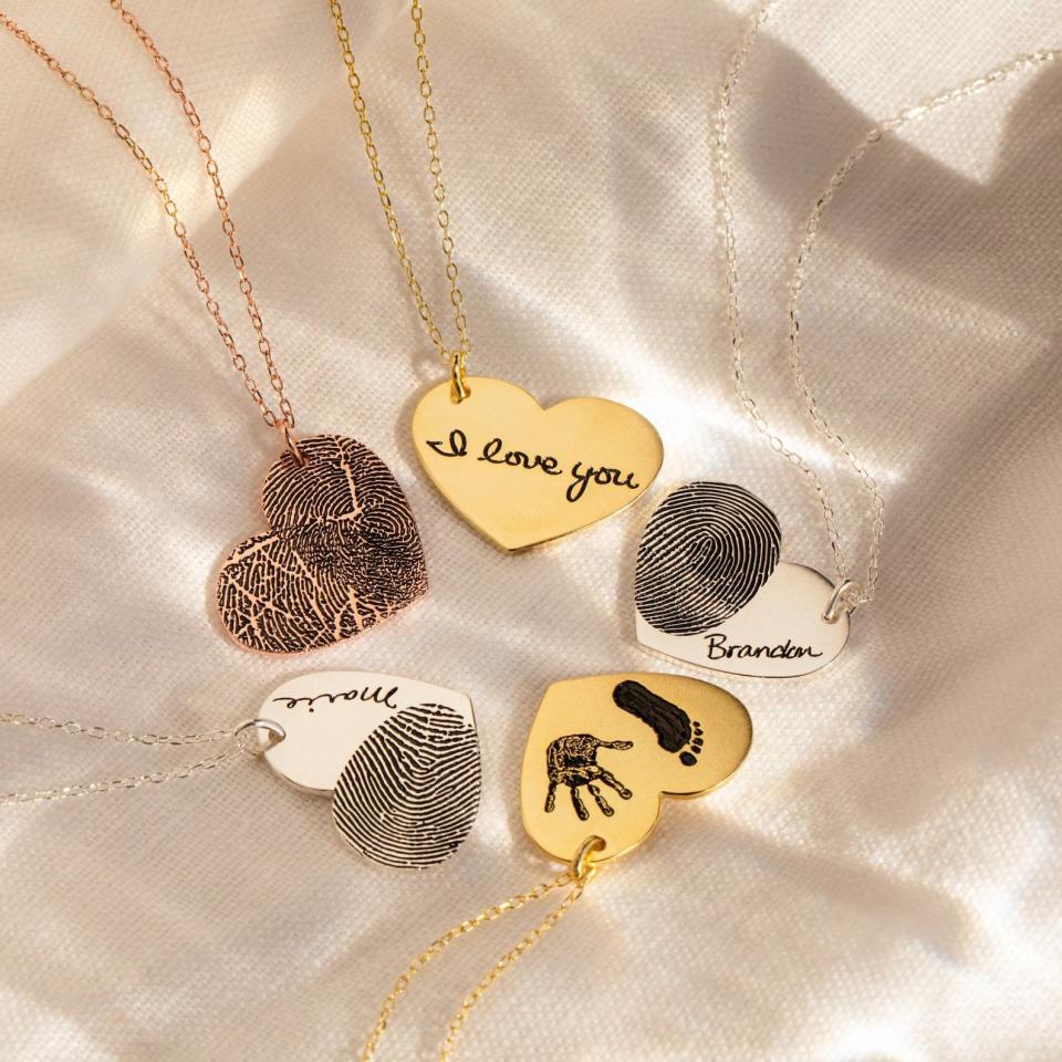 <p><a href="https://go.redirectingat.com?id=74968X1596630&url=https%3A%2F%2Fwww.etsy.com%2Flisting%2F557842703%2Factual-fingerprint-necklace-engraved&sref=https%3A%2F%2Fwww.thepioneerwoman.com%2Fholidays-celebrations%2Fgifts%2Fg35812369%2Fmothers-day-gifts-from-kids%2F" rel="nofollow noopener" target="_blank" data-ylk="slk:Shop Now;elm:context_link;itc:0;sec:content-canvas" class="link ">Shop Now</a></p><p>Actual Fingerprint Necklace</p><p>$29.40</p><span class="copyright">Etsy</span>