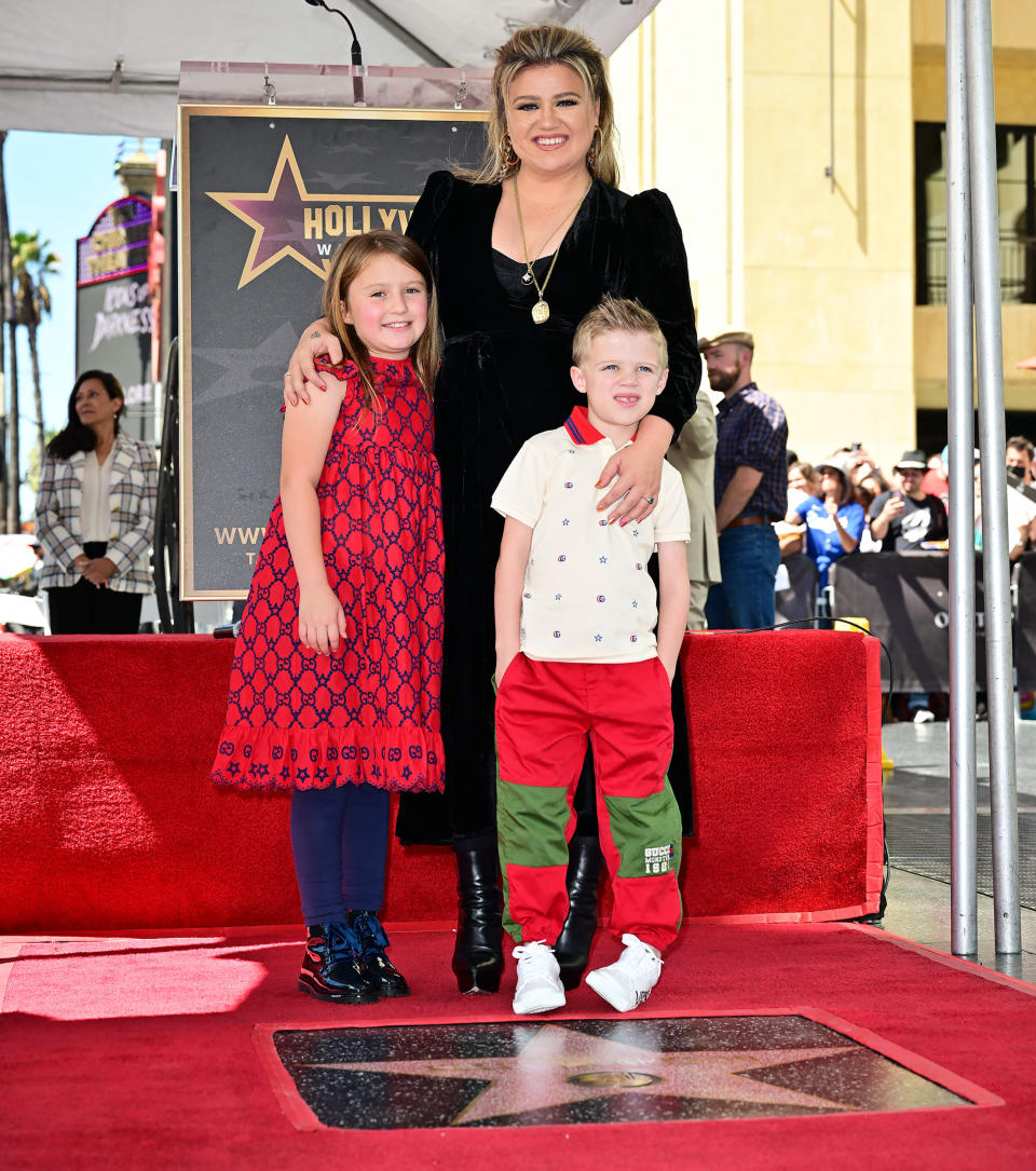 Kelly Clarkson with her children River Rose, left, and Remington, right. (Frederic J. Brown / Getty Images)