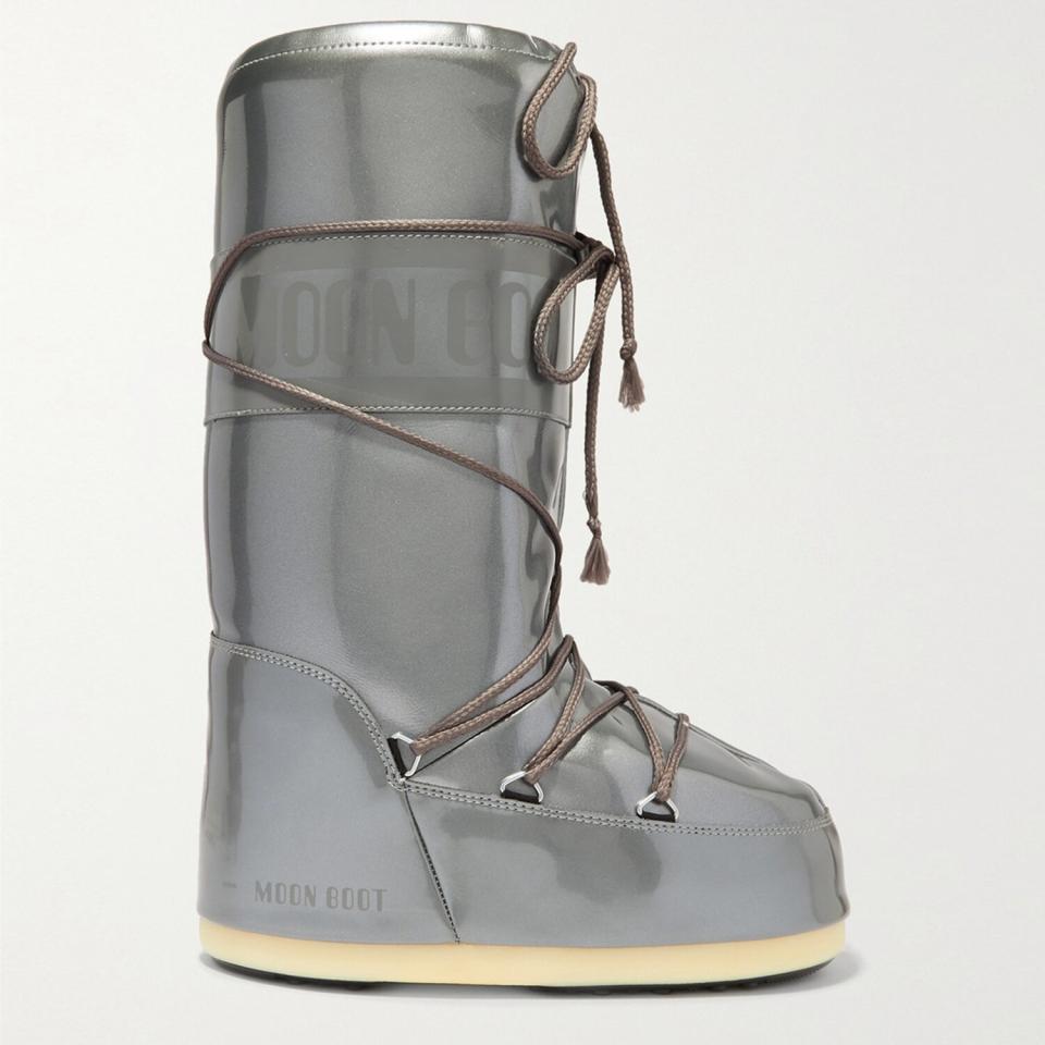 Moon boots trend