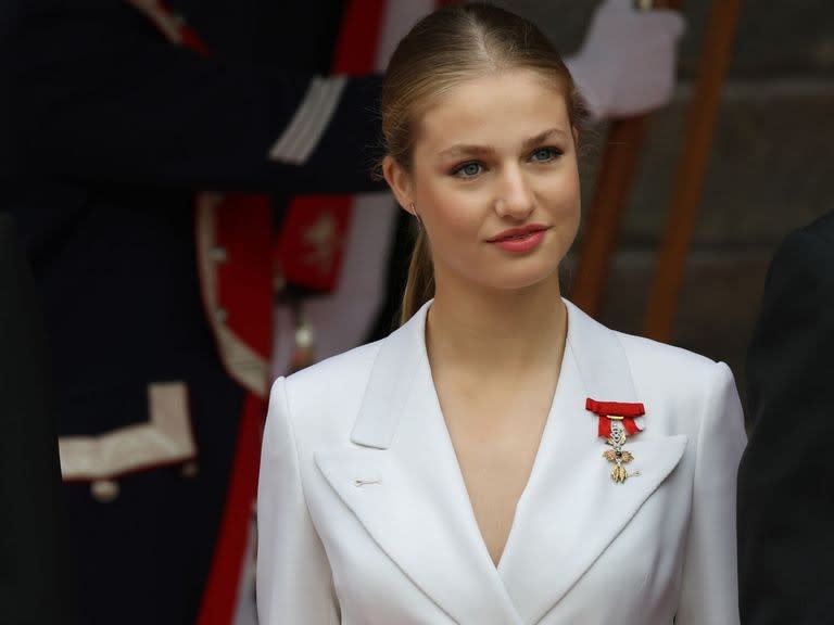 La Princesa Leonor a su llegada al Congreso de los Diputados para jurar la Constitución ante las Cortes Generales