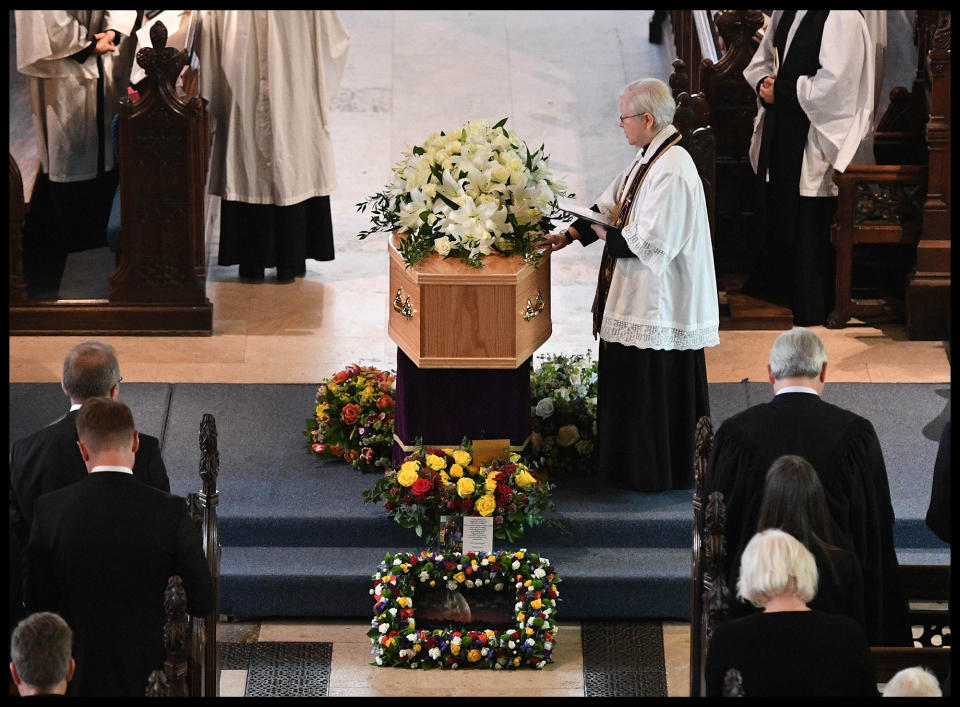 <p>Professor Stephen Hawking’s funeral service at the University Church of St Mary the Great in the center of Cambridge, England on March 31, 2018. (Photo: Andrew Parsons/i-Images via ZUMA Press) </p>