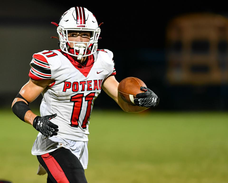 Poteau's Dax Collins (11) Photo provided by Tom Dunning