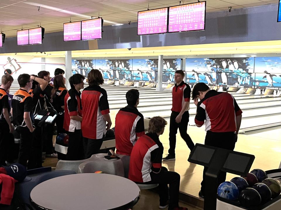 Images from the 2024 Crossgate Lanes Division I boys bowling sectional tournament.