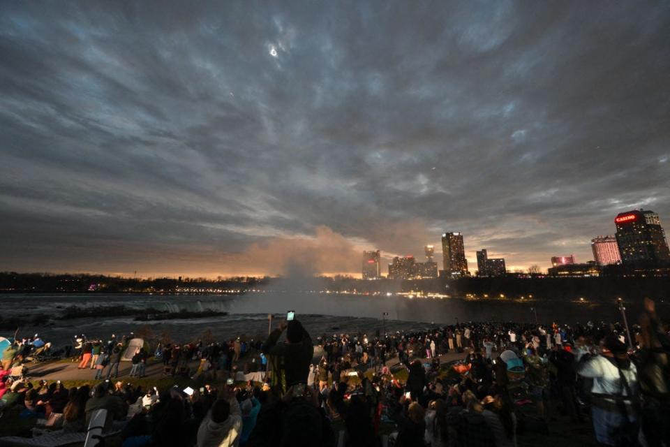 Solar eclipse totality at Niagara Falls