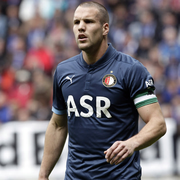 Nom: Ron Vlaar<br>Poste: Défenseur<br>Date de naissance (Âge): 16/02/1985 (27)<br>Numéro: 13<br>Club: Feyenoord (Pays-Bas NED)