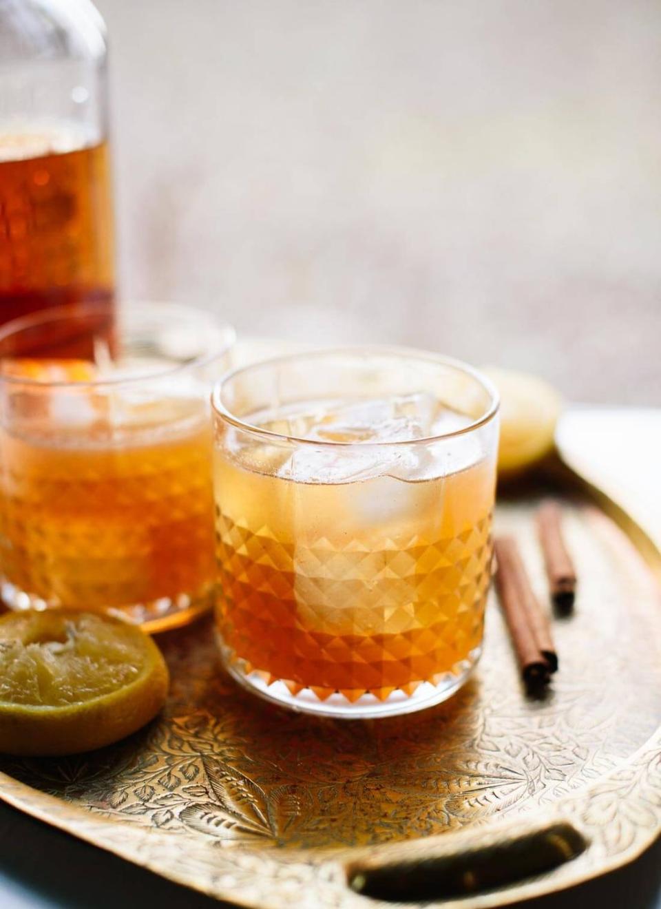 Cinnamon Maple Whiskey Sour