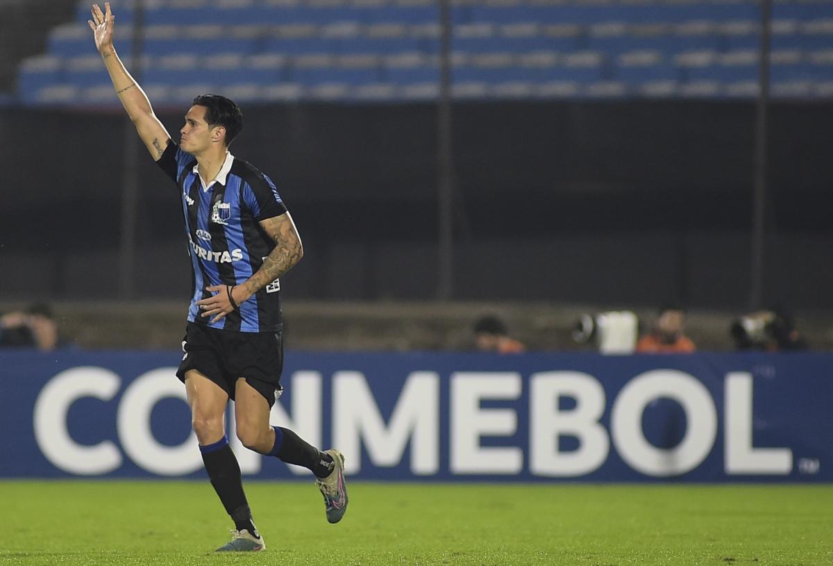 Gol de Suárez y la Tabla Anual para Nacional. Campeonato Uruguayo