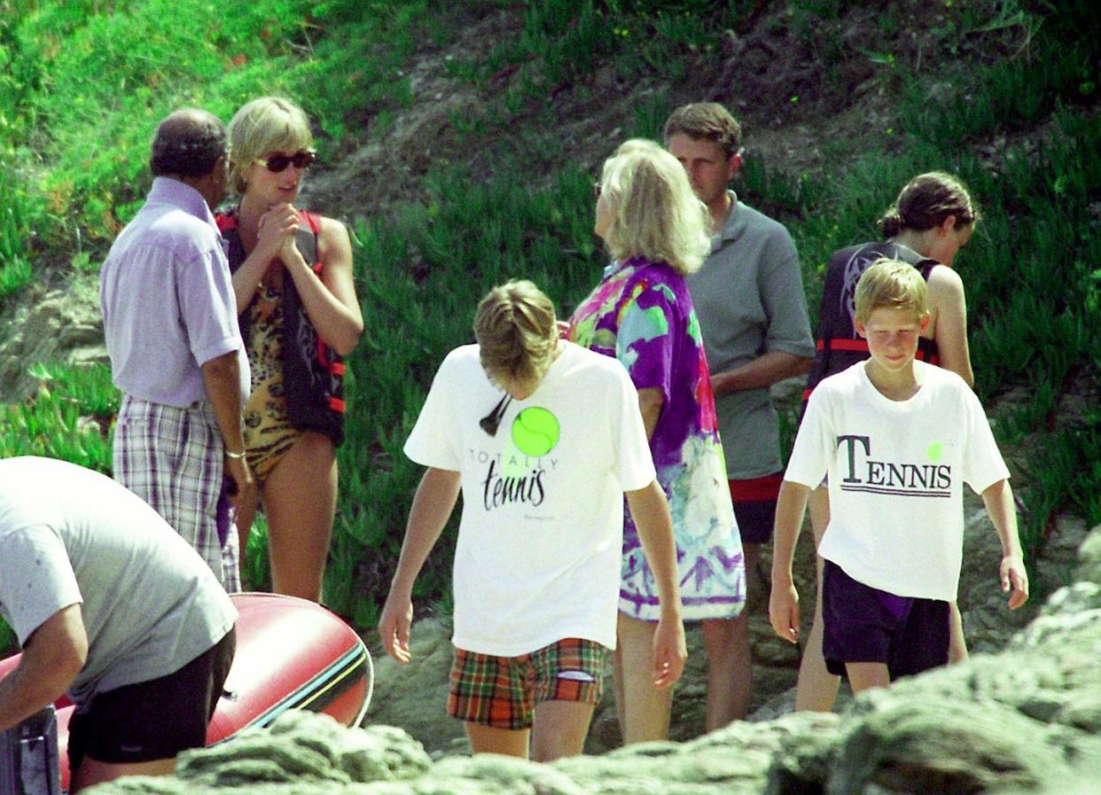 Mohamed Al Fayed, Princess Diana, William and Harry In St Tropez, France