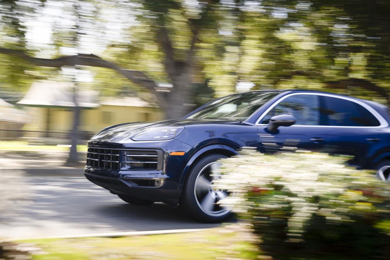 2024 porsche cayenne