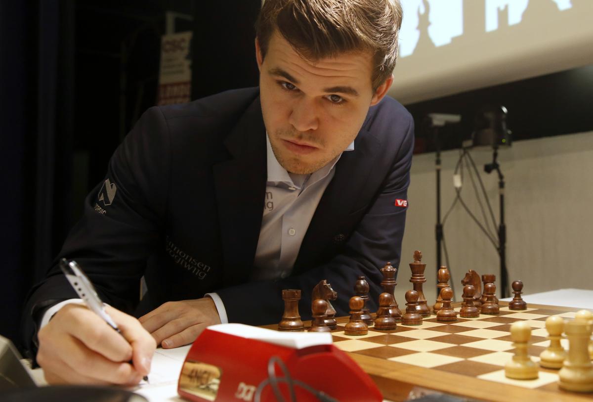 Magnus Carlsen: Record-Breaking Chess Rating and Unbeaten Streak - OCF Chess
