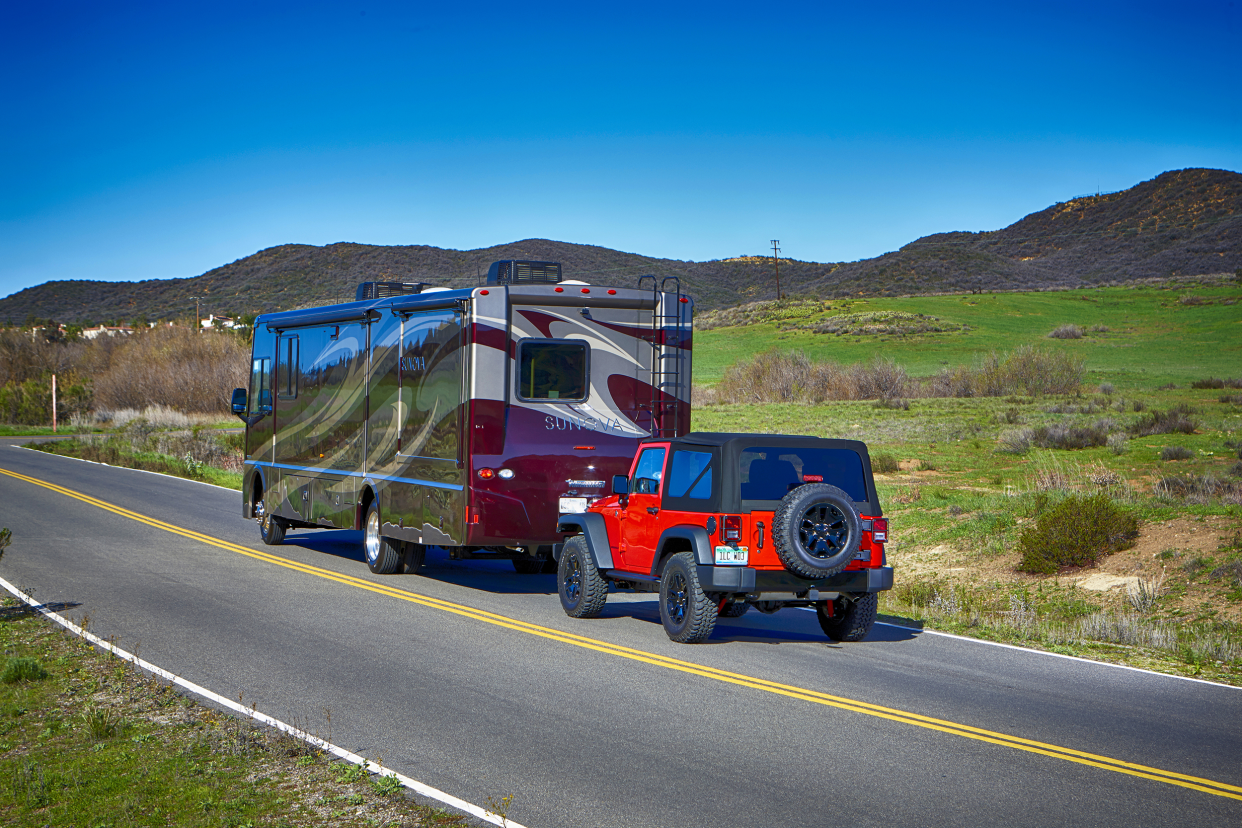 RV towing a Jeep