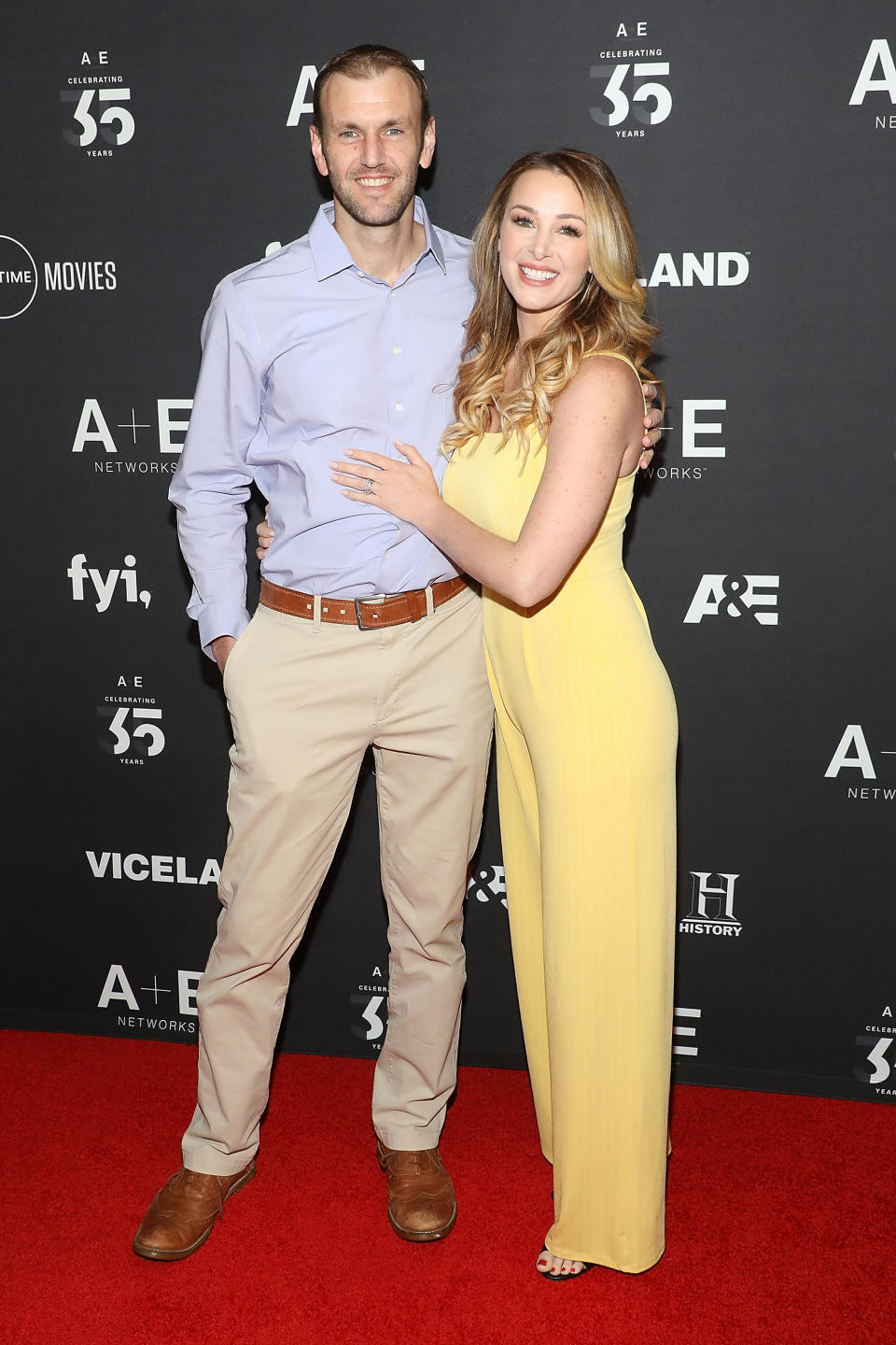 Jamie Otis (right) with husband Doug Hehner. (Image via Getty Images)