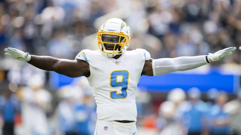 Los Angeles Chargers linebacker Kenneth Murray (9) gestures during an NFL football game against the Dallas Cowboys Sunday, Sept. 19, 2021, in Inglewood, Calif. (AP Photo/Kyusung Gong)