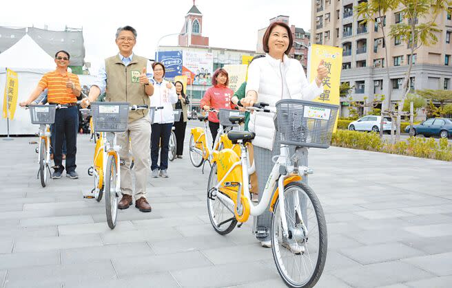 屏東公共自行車YouBike2.0正式啟用，將完善公共運輸最後一哩路。（林和生攝）